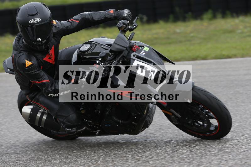 /57 03.10.2025 Speer Racing ADR/Gruppe gruen/1